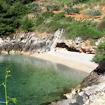 Διαμέρισμα Seaside Secluded Cove Tvrdni Dolac, Hvar - 4008 *