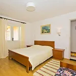 Seaside Secluded Cove Tvrdni Dolac, Hvar - 4008 Διαμέρισμα