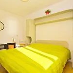 Seaside Secluded Cove Tvrdni Dolac, Hvar - 4008 Διαμέρισμα