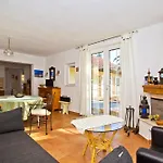 Seaside Secluded Cove Tvrdni Dolac, Hvar - 4008 Διαμέρισμα